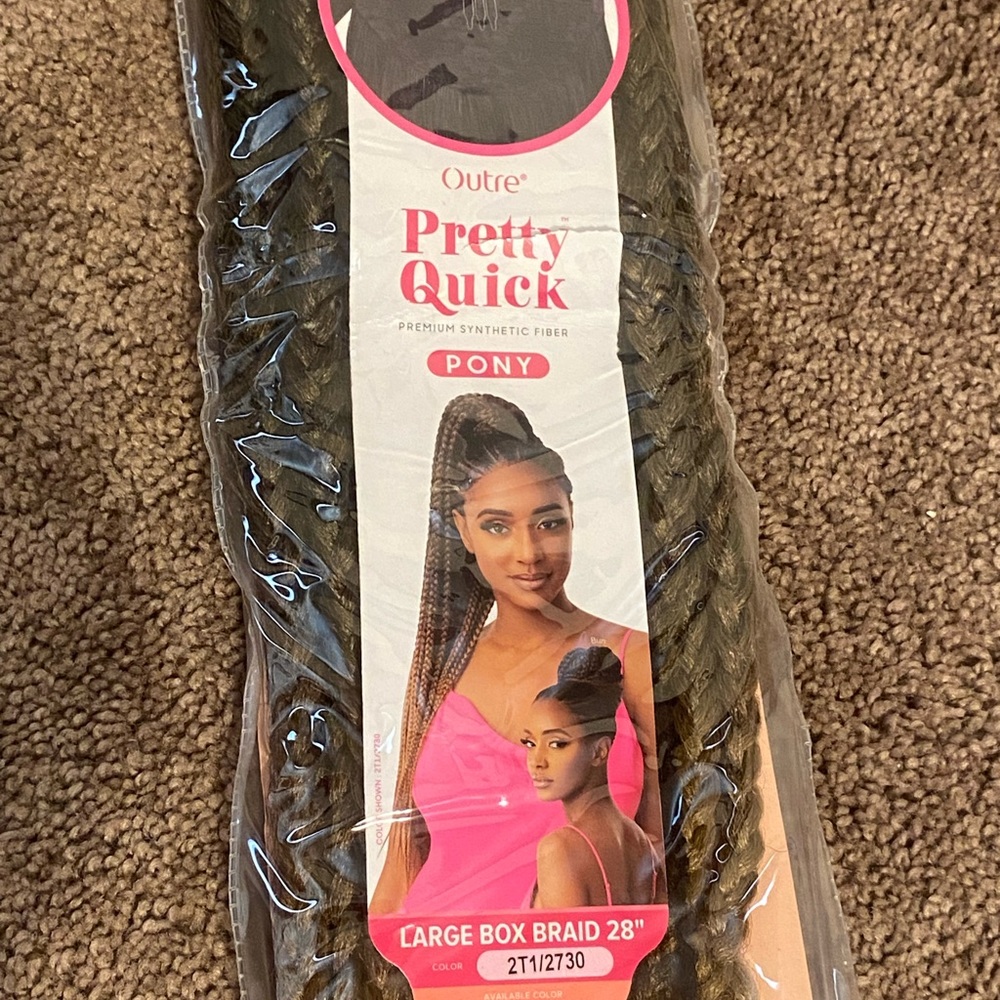 L@@K! Brand New Outre Quick Lrg Box Braid 28” Pony 2TI/2730